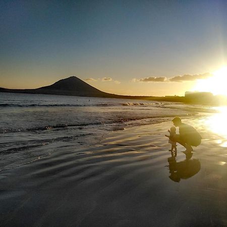 Alquilaencanarias El Medano Beach 1 外观 照片