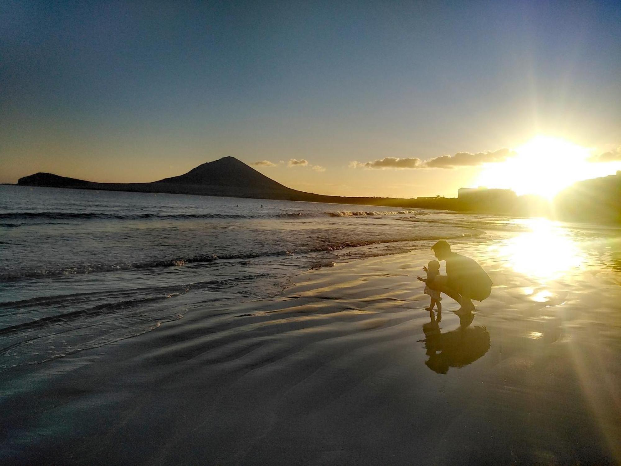 Alquilaencanarias El Medano Beach 1 外观 照片